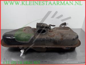 Gebruikte Tank Kia Soul I (AM) 1.6 CVVT 16V Prijs op aanvraag aangeboden door Kleine Staarman B.V. Autodemontage