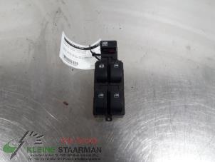 Gebruikte Raam schakelaar elektrisch Daihatsu Sirion 2 (M3) 1.0 12V DVVT Prijs op aanvraag aangeboden door Kleine Staarman B.V. Autodemontage