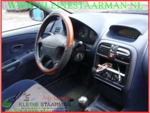 Gebruikte Display Interieur Mitsubishi Carisma 1.6i 16V Prijs € 42,50 Margeregeling aangeboden door Kleine Staarman B.V. Autodemontage