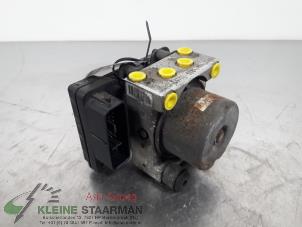 Gebruikte ABS Pomp Mazda 323 Fastbreak (BJ14) 1.6 16V Prijs € 62,50 Margeregeling aangeboden door Kleine Staarman B.V. Autodemontage