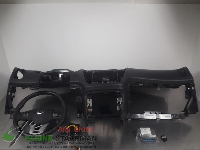 Module + Airbag Set van een Kia Pro cee'd (EDB3) 1.4 CVVT 16V 2010