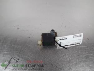 Gebruikte Ruitensproeierpomp voor Kia Venga 1.4 CVVT 16V Prijs € 42,50 Margeregeling aangeboden door Kleine Staarman B.V. Autodemontage