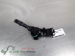 Gebruikte Pinker Schakelaar Subaru Trezia 1.33 16V Dual VVT-I Prijs op aanvraag aangeboden door Kleine Staarman B.V. Autodemontage