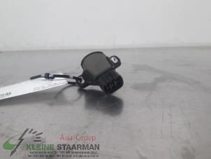 Gebruikte Sensor Gaspedaalpositie Toyota Corolla Verso (R10/11) 1.6 16V VVT-i Prijs € 42,50 Margeregeling aangeboden door Kleine Staarman B.V. Autodemontage