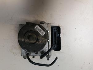 Gebruikte ABS Pomp Ford C-Max (DM2) 1.6 16V Prijs € 82,28 Inclusief btw aangeboden door Autosloperij de Turk