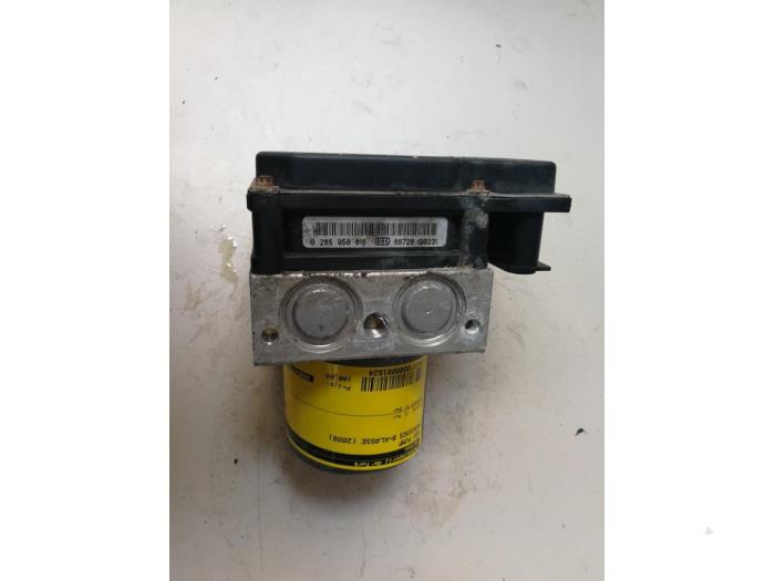 Gebruikte ABS Pomp Mercedes B (W245) 1.7 B-170 16V Prijs € 108,90 Inclusief btw aangeboden door Autosloperij de Turk