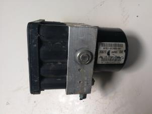 Gebruikte ABS Pomp Ford C-Max (DM2) 1.6 16V Prijs € 82,28 Inclusief btw aangeboden door Autosloperij de Turk