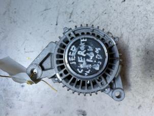 Gebruikte Dynamo Jeep Cherokee/Liberty (KJ) 2.5 CRD 16V Prijs € 54,45 Inclusief btw aangeboden door Autosloperij de Turk