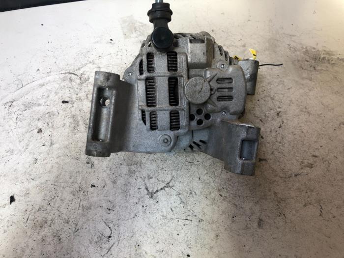 Gebruikte Dynamo Mazda 5 (CR19) 1.8i 16V Prijs € 32,67 Inclusief btw aangeboden door Autosloperij de Turk