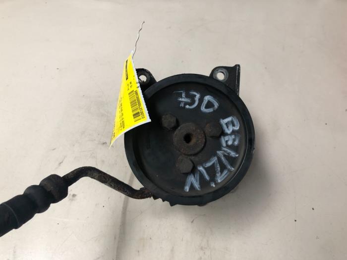 Gebruikte Stuurpomp BMW 7 serie (E65/E66/E67) 730i,Li 24V Prijs € 43,56 Inclusief btw aangeboden door Autosloperij de Turk