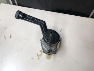 Gebruikte Pomp Servo Peugeot 308 (4A/C) 1.6 16V THP 175 Prijs € 87,12 Inclusief btw aangeboden door Autosloperij de Turk