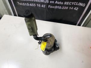 Gebruikte Stuurpomp Mazda 5 (CR19) 1.8i 16V Prijs € 82,28 Inclusief btw aangeboden door Autosloperij de Turk