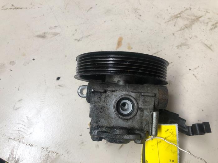 Gebruikte Pomp Servo Mazda 6 Sport (GG14) 1.8i 16V Prijs € 65,34 Inclusief btw aangeboden door Autosloperij de Turk