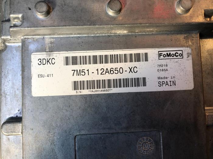 Kontaktslot elektronisch van een Ford C-Max (DM2) 2.0 16V 2007