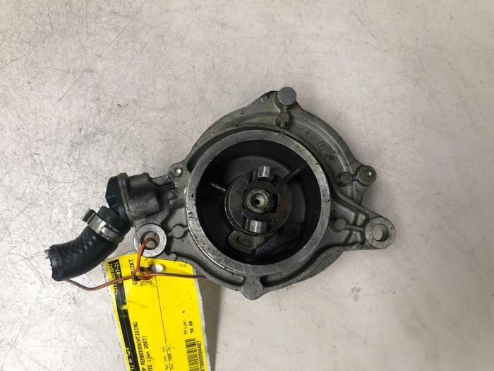 Gebruikte Vacuumpomp Rembekrachtiging BMW 3 serie (E90) 320d 16V Prijs € 54,45 Inclusief btw aangeboden door Autosloperij de Turk