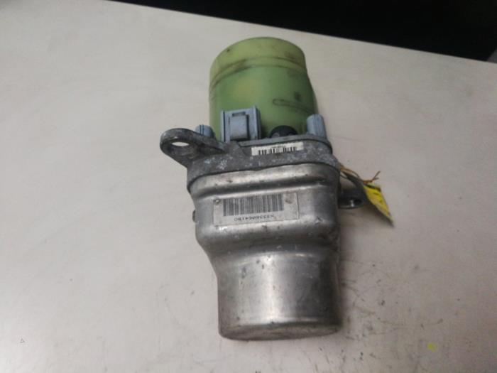 Stuurbekrachtiging Pomp van een Ford C-Max (DM2) 2.0 16V 2007