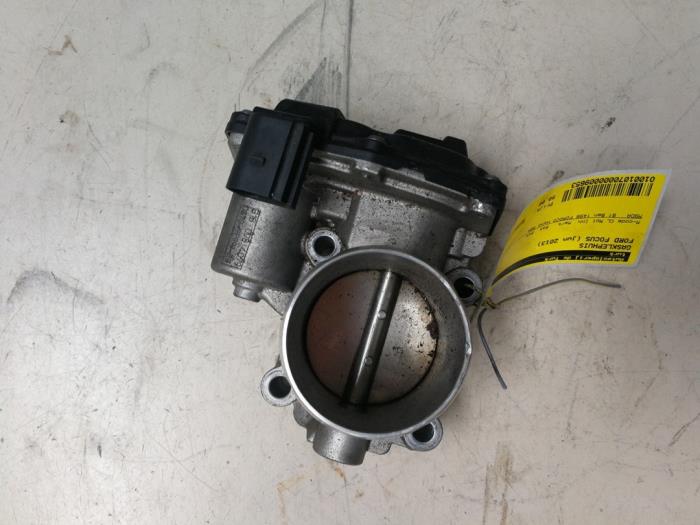 Gebruikte Gasklephuis Ford Focus 3 1.5 EcoBoost 16V 182 Prijs € 54,45 Inclusief btw aangeboden door Autosloperij de Turk