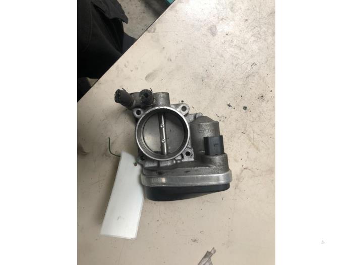 Gebruikte Gasklephuis Volkswagen Golf V (1K1) 2.0 FSI 16V Prijs € 54,45 Inclusief btw aangeboden door Autosloperij de Turk