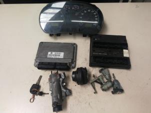 Gebruikte Kontaktslot + computer Volkswagen Polo IV (9N1/2/3) 1.2 Prijs € 108,90 Inclusief btw aangeboden door Autosloperij de Turk