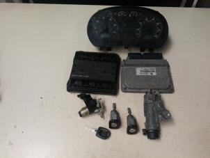 Gebruikte Kontaktslot + computer Volkswagen CrossPolo (9N3) 1.2 12V Prijs € 108,90 Inclusief btw aangeboden door Autosloperij de Turk