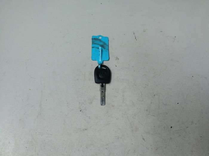 Kontaktslot + computer van een Volkswagen CrossPolo (9N3) 1.2 12V 2007