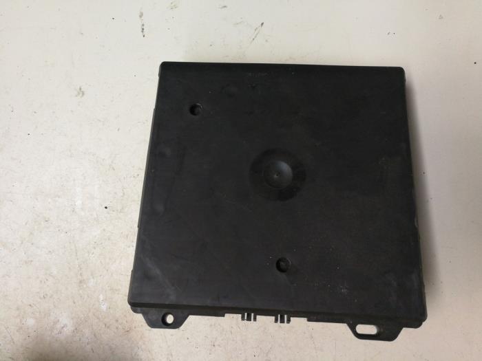 Kontaktslot + computer van een Volkswagen CrossPolo (9N3) 1.2 12V 2007