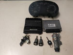 Gebruikte Contactslot + computer Volkswagen Polo IV (9N1/2/3) 1.2 12V Prijs € 108,90 Inclusief btw aangeboden door Autosloperij de Turk