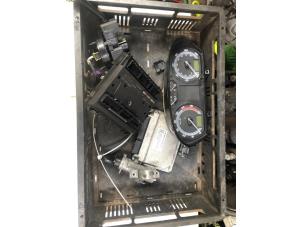 Gebruikte Kontaktslot + computer Skoda Fabia (6Y2) 1.2 HTTP Prijs € 108,90 Inclusief btw aangeboden door Autosloperij de Turk