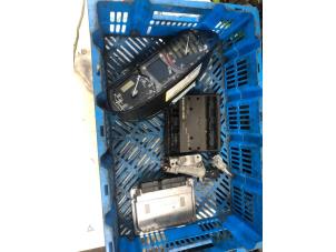 Gebruikte Kontaktslot + computer Skoda Fabia (6Y2) 1.4i Prijs € 108,90 Inclusief btw aangeboden door Autosloperij de Turk