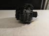 Dynamo van een Mercedes-Benz C (W203) 1.8 C-200 CGI 16V 2004