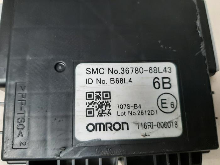 Kontaktslot + computer van een Suzuki Swift (ZA/ZC/ZD) 1.2 16V 2013