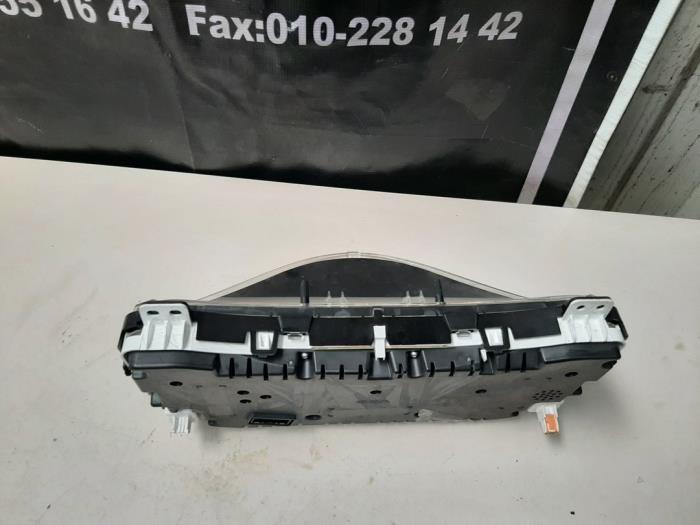 Kontaktslot + computer van een Suzuki Swift (ZA/ZC/ZD) 1.2 16V 2013