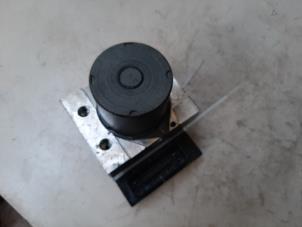 Gebruikte ABS Pomp Mercedes E (C207) E-350 CDI BlueEfficiency 3.0 V6 24V Prijs € 272,25 Inclusief btw aangeboden door Autosloperij de Turk