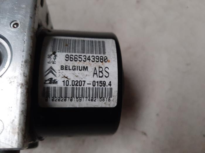 Gebruikte ABS Pomp Peugeot 207 SW (WE/WU) 1.4 16V Vti Prijs € 108,90 Inclusief btw aangeboden door Autosloperij de Turk