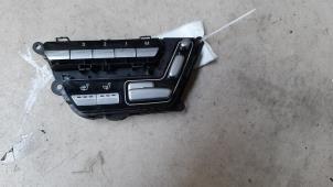 Gebruikte Stoelverwarmings module Mercedes S (W221) Prijs € 82,28 Inclusief btw aangeboden door Autosloperij de Turk