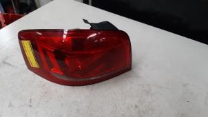 Gebruikte Achterlicht links Audi A3 (8P1) 1.9 TDI Prijs € 82,28 Inclusief btw aangeboden door Autosloperij de Turk