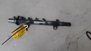 Gebruikte Common rail (Injectie) Opel Vivaro 1.9 DI Prijs € 43,56 Inclusief btw aangeboden door Autosloperij de Turk