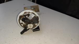 Gebruikte Benzinepomp Toyota Yaris II (P9) 1.3 16V VVT-i Prijs € 54,45 Inclusief btw aangeboden door Autosloperij de Turk