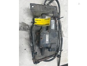 Gebruikte Handrem motor Opel Meriva 1.7 CDTI 16V Prijs € 76,23 Inclusief btw aangeboden door Autosloperij de Turk