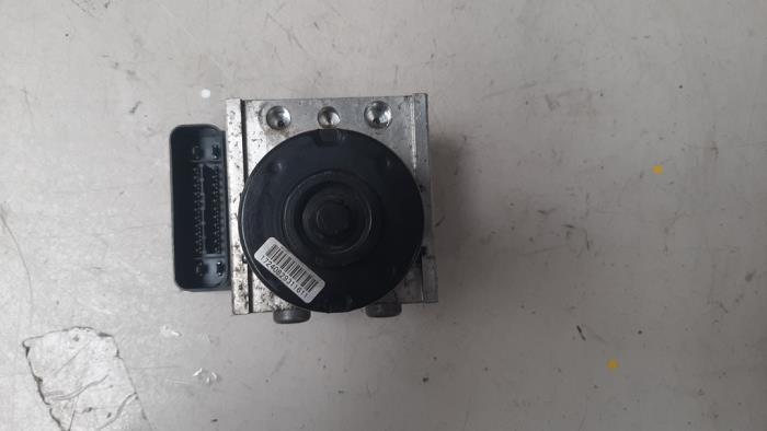 Gebruikte ABS Pomp Peugeot 207/207+ (WA/WC/WM) 1.4 16V VTi Prijs € 82,28 Inclusief btw aangeboden door Autosloperij de Turk