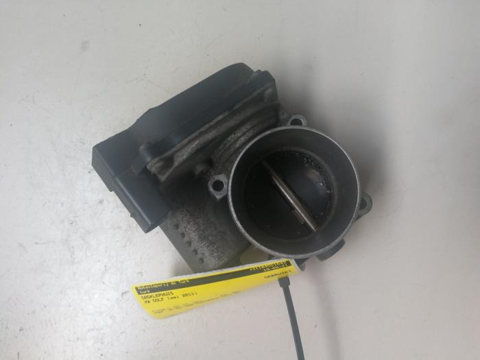 Gebruikte Gasklephuis Volkswagen Golf VI (5K1) 1.4 TSI 160 16V Prijs € 54,45 Inclusief btw aangeboden door Autosloperij de Turk