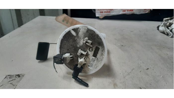 Gebruikte Tank element Pomp Ssang Yong Korando 2.0 e-XDi 16V 4x2 Prijs € 82,28 Inclusief btw aangeboden door Autosloperij de Turk