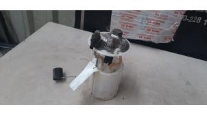 Gebruikte Tank element Pomp Ssang Yong Korando 2.0 e-XDi 16V 4x2 Prijs € 82,28 Inclusief btw aangeboden door Autosloperij de Turk