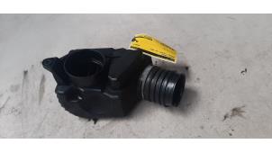 Gebruikte Luchtfilterhuis Mercedes C Sportcoupé (C203) 1.8 C-180K 16V Prijs € 32,67 Inclusief btw aangeboden door Autosloperij de Turk