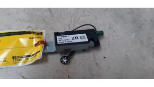 Gebruikte Antenne Versterker Opel Astra J (PC6/PD6/PE6/PF6) 1.3 CDTI 16V EcoFlex Prijs € 32,67 Inclusief btw aangeboden door Autosloperij de Turk