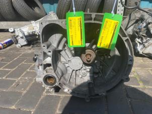 Gebruikte Versnellingsbak Ford Fiesta 6 (JA8) 1.6 TDCi 16V 95 Prijs € 381,15 Inclusief btw aangeboden door Autosloperij de Turk