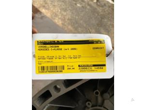 Gebruikte Automaatbak Mercedes C Sportcoupé (C203) 1.8 C-200K 16V Prijs € 272,25 Inclusief btw aangeboden door Autosloperij de Turk