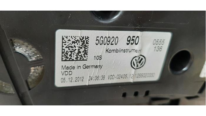 Kontaktslot + computer van een Volkswagen Golf VII (AUA) 1.2 TSI 16V 2013