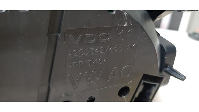 Kontaktslot + computer van een Volkswagen Golf VII (AUA) 1.2 TSI 16V 2013