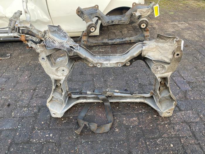 Gebruikte Subframe Mercedes E (W211) 2.2 E-200 CDI 16V Prijs € 108,90 Inclusief btw aangeboden door Autosloperij de Turk
